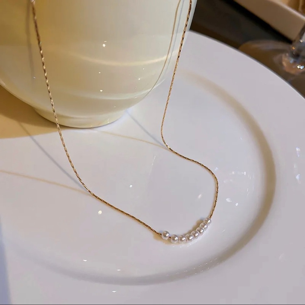 Simple Golden Daily Jewelry Simulated Pearl Chain Necklace